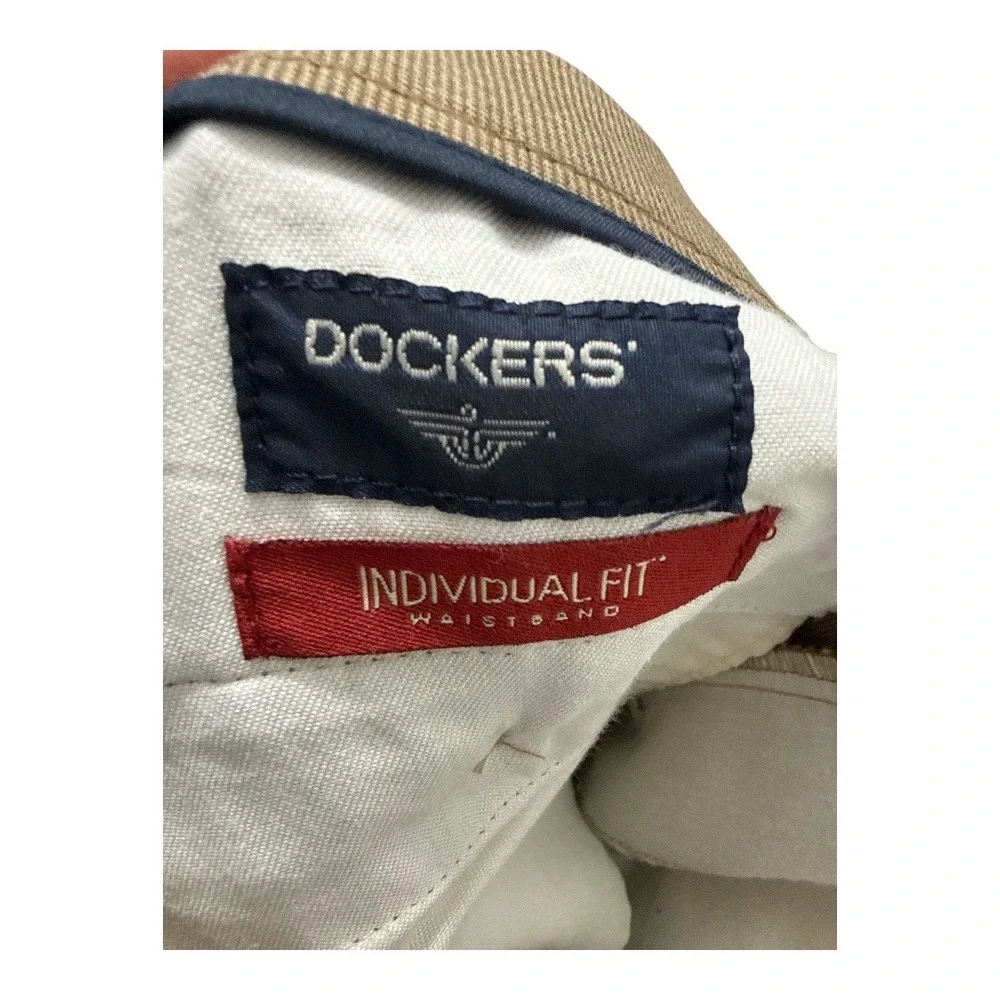 Dockers Mens Pleated Classic Fit Woven Tan Individual Fit Pants 32x32